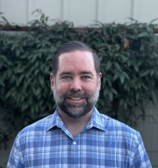 Picture of site author Thomas Ryan